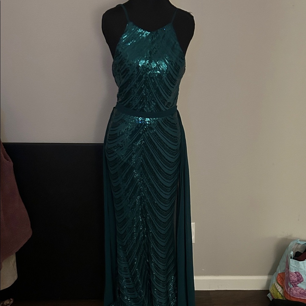Elegant Teal Sequin Evening Gown